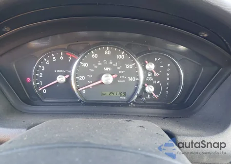 2011 Mitsubishi Galant Fe z USA, uszkodzony, nr VIN 4A32B2FF2BE024541